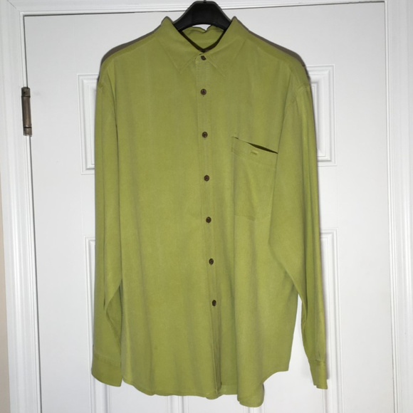 Tommy Bahama Other - L Tommy Bahama Green 100% Silk Button-down shirt